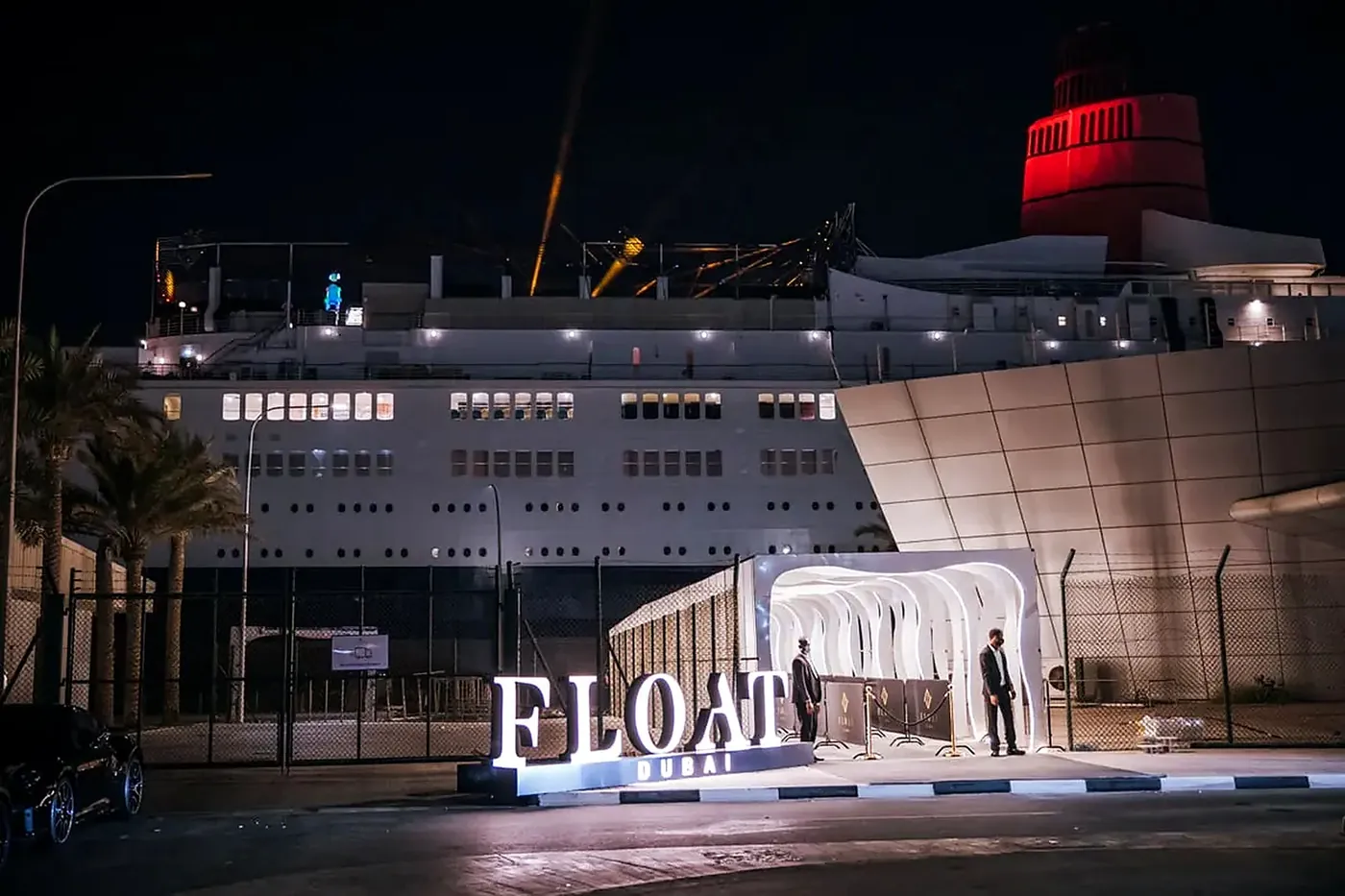 Float project in Dubai